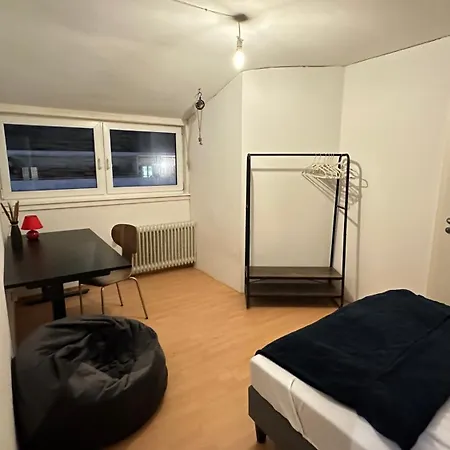 Rooftop - 3 Sz - 1 Bad - 1 Wz - 1 Kueche *