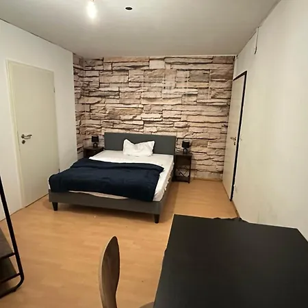 Rooftop - 3 Sz - 1 Bad - 1 Wz - 1 Kueche